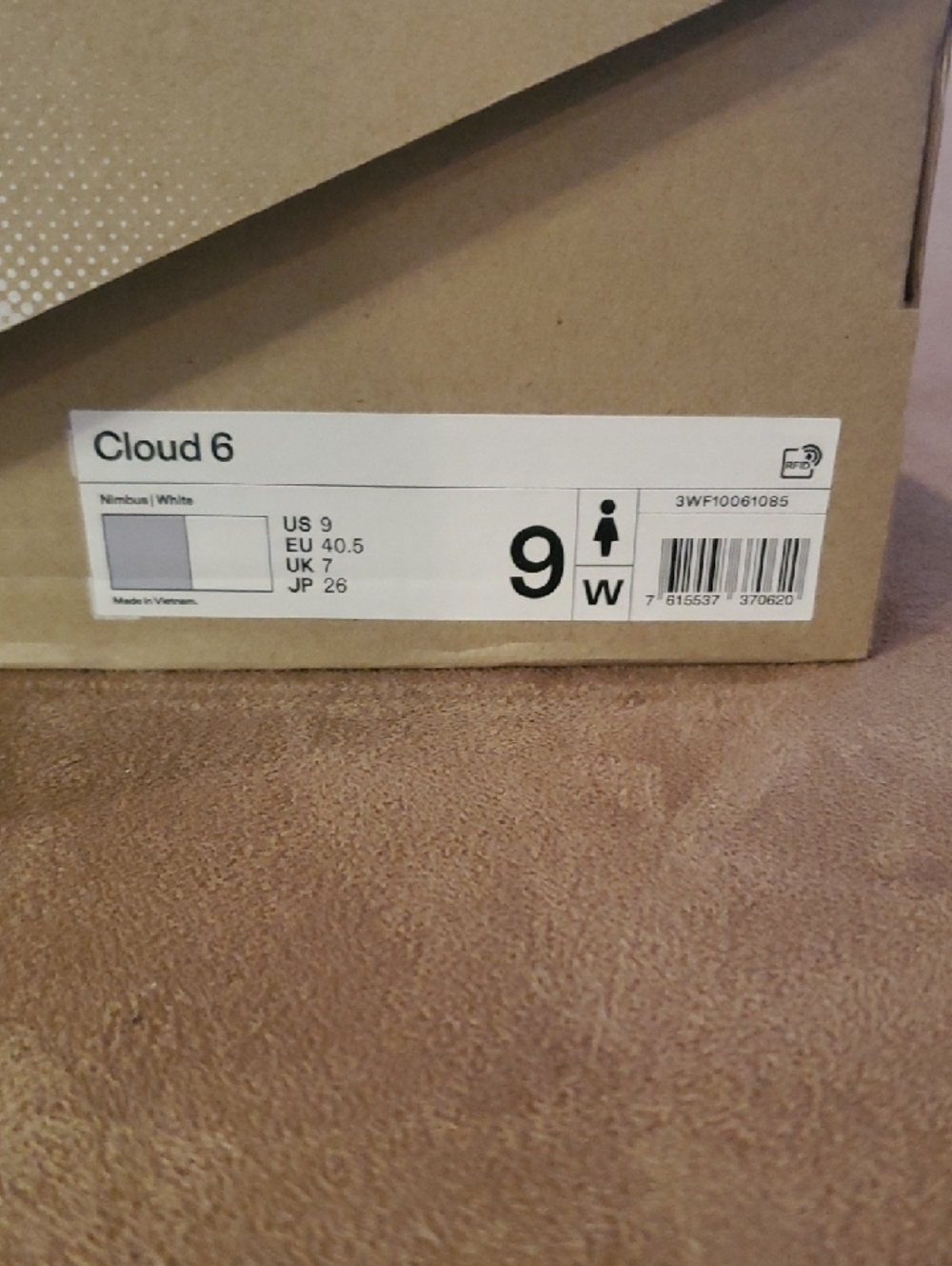 Womens On Cloud 6 Nimbus/White, Size 9 - Picture 4 of 9